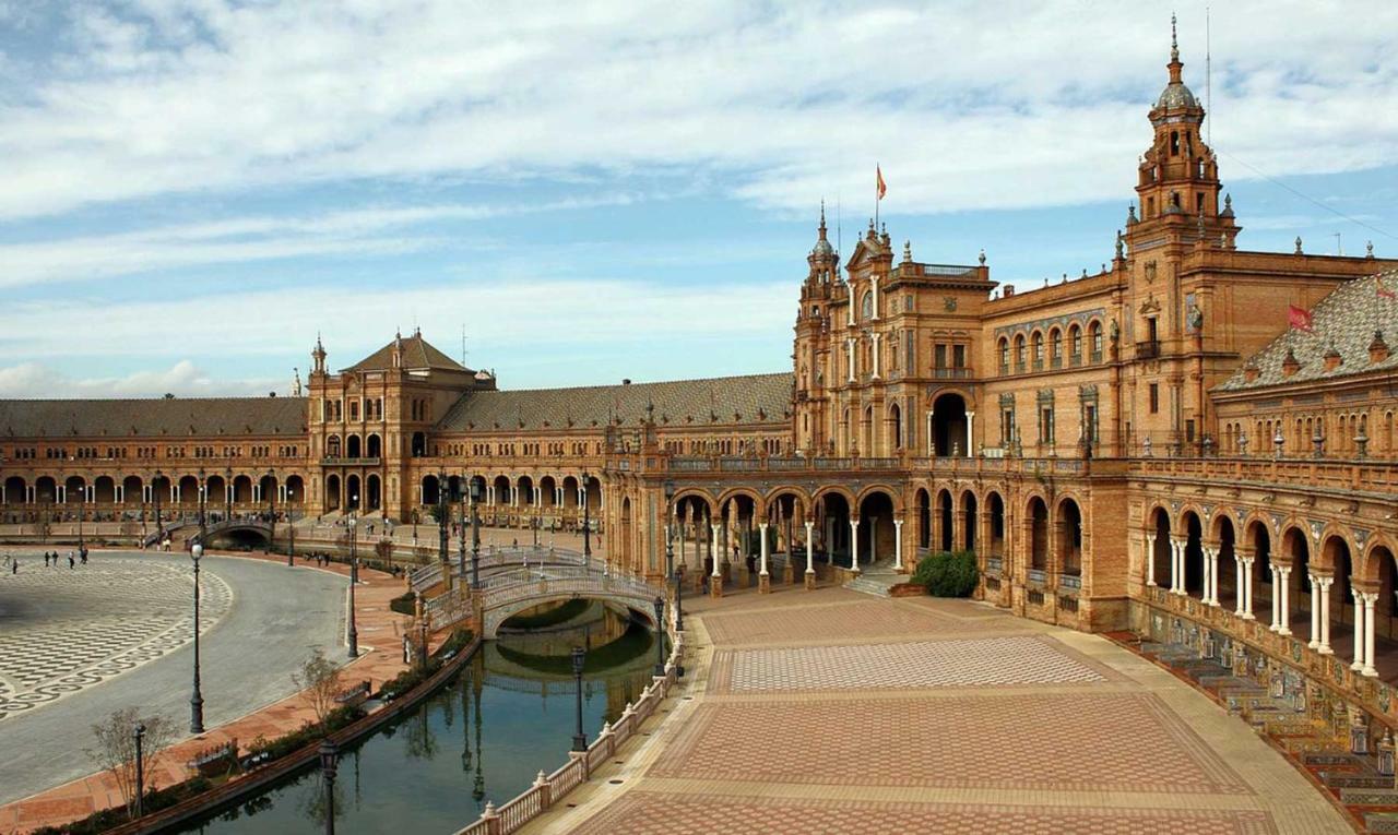 Apartamento Alfaqueque Seville Luaran gambar